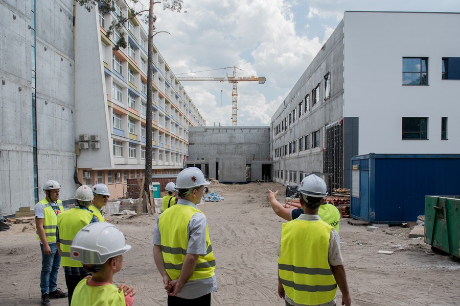 Zwiedzanie Szpitala w Toruniu fot. Łukasz Piecyk