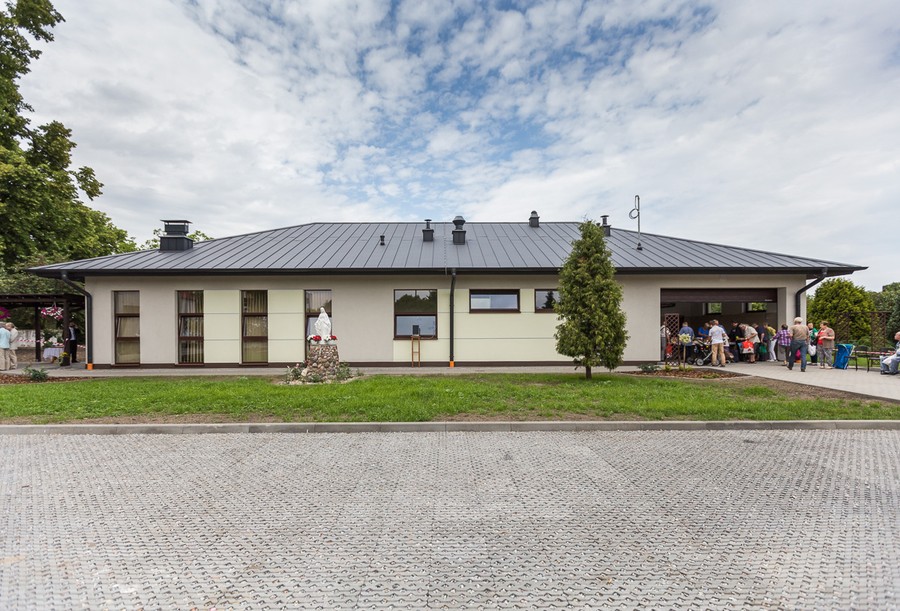 Uroczyste poświęcenie Centrum Pomocy im. św. Brata Alberta, fot. Szymon Zdziebło/Tarantoga.pl