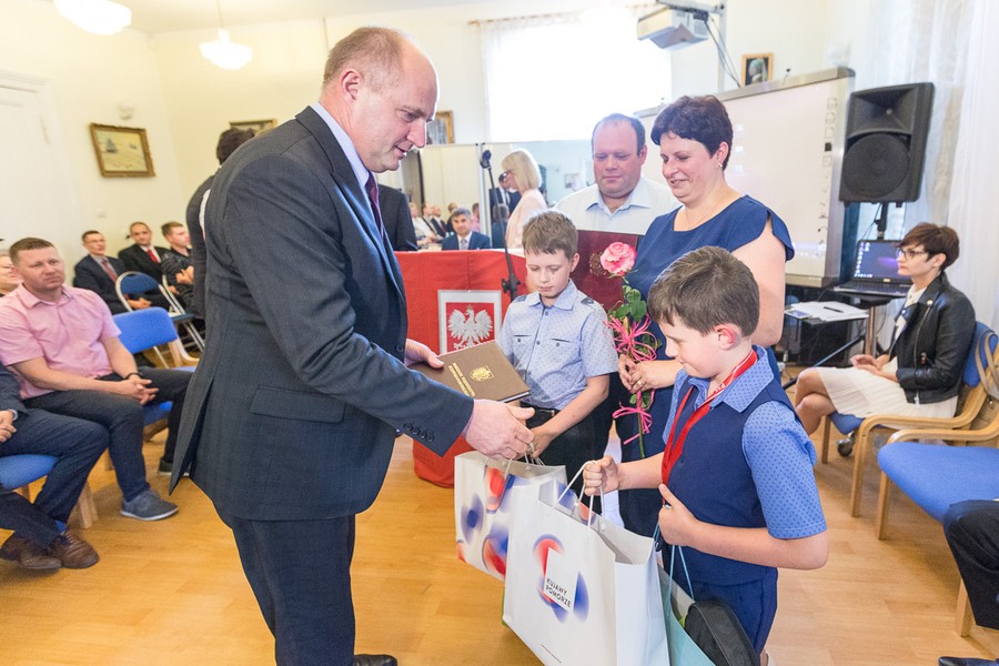 Uroczysta sesja Rady Gminy Unisław, fot. Szymon Zdziebło/Tarantoga.pl