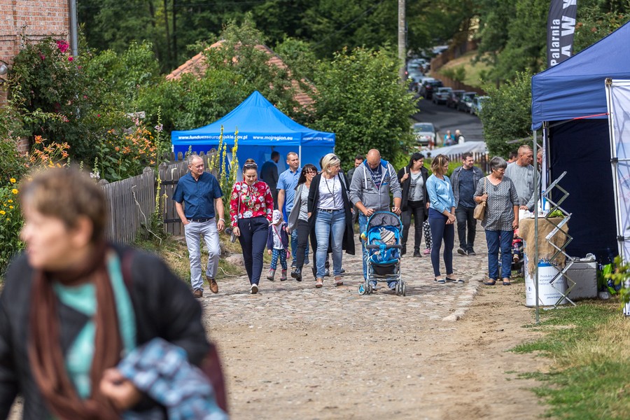 Festyn folklorystyczny z cyklu „Z życia dawnej wsi” w Kujawsko-Dobrzyńskim Parku Etnograficznym w Kłóbce, fot. Szymon Zdziebło/Tarantoga.pl