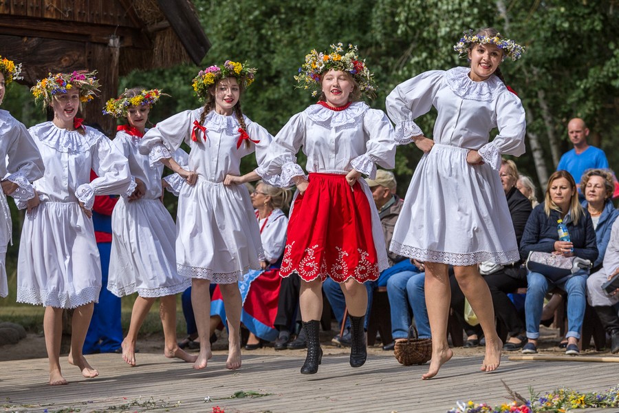 Festyn folklorystyczny z cyklu „Z życia dawnej wsi” w Kujawsko-Dobrzyńskim Parku Etnograficznym w Kłóbce, fot. Szymon Zdziebło/Tarantoga.pl