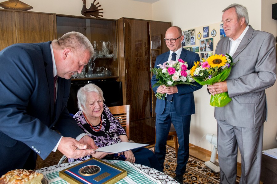 Wizyta u Władysławy Mizak, fot. Łukasz Piecyk