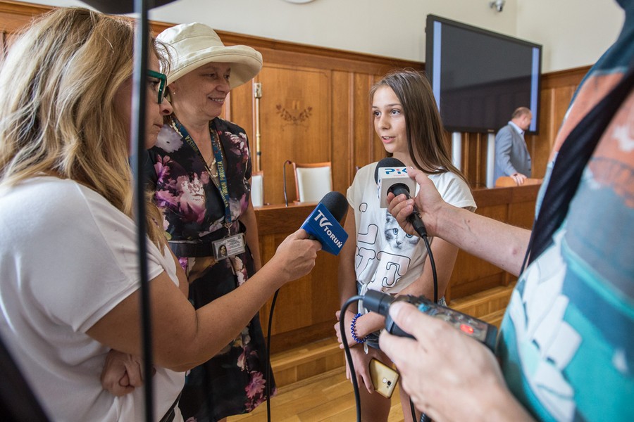 Wizyta dzieci i młodzieży z Ukrainy – spotkanie z marszałkiem, fot. Szymon Ździebło / Tarangotga.pl