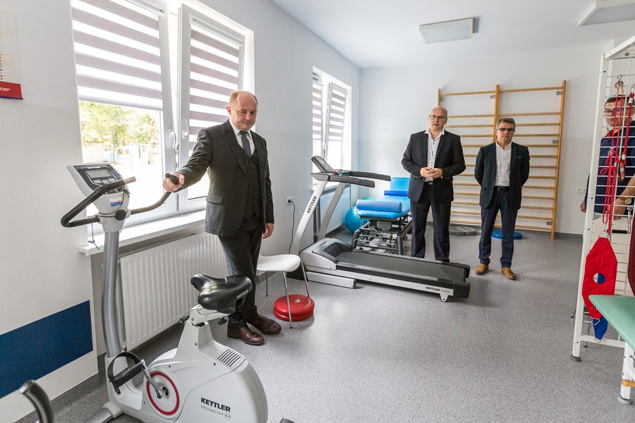 Wizyta w szpitalu, fot. Szymon Zdziebło/tarantoga.pl dla UMWKP