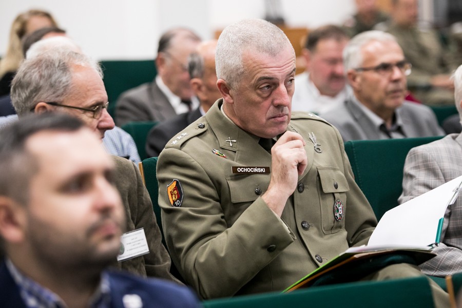 Konferencja „100 lat wojsk rakietowych i artylerii w niepodległej Polsce – rozwój i współczesność artylerii” połączona z uroczystością wręczenia marszałkowskich medalu Unitas Durat, fot. Andrzej Goiński