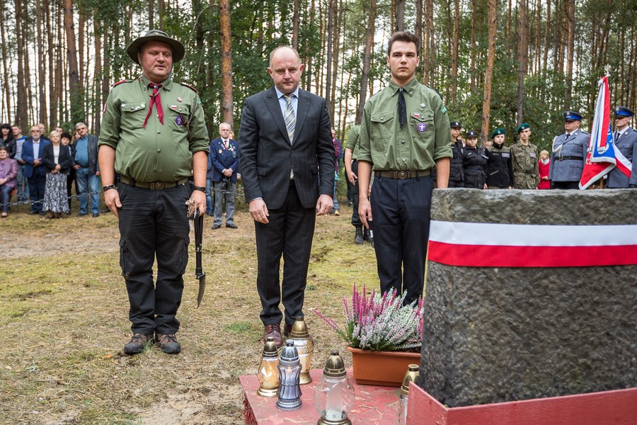 Uroczysta msza święta przy pomniku w Klamrach odbyła się 23 września, fot. Szymon Zdziebło/Tarantoga.pl