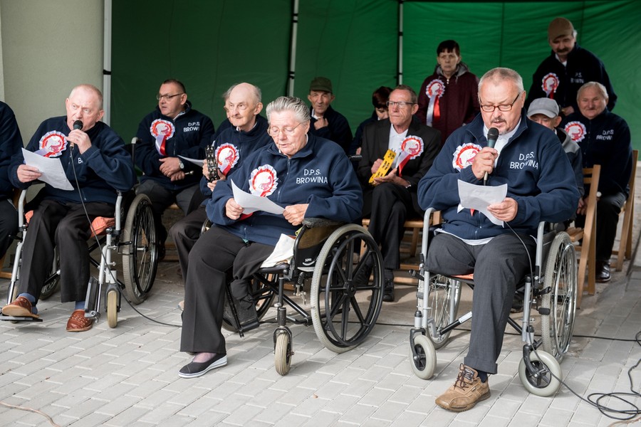 Uroczystość otwarcia Domu Pomocy Społecznej w Browinie po termomodernizacji, fot. Łukasz Piecyk