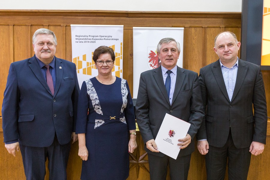 Uroczystość wręczenia umów o dofinansowanie w ramach RPO, fot. Szymon Zdziełbo/Tarantoga.pl