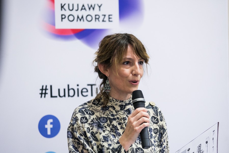 Samorządowcy oraz eksperci i przedstawiciele unijnych instytucji rozmawiają w Toruniu o e-administracji, fot. Andrzej Goiński/UMWKP