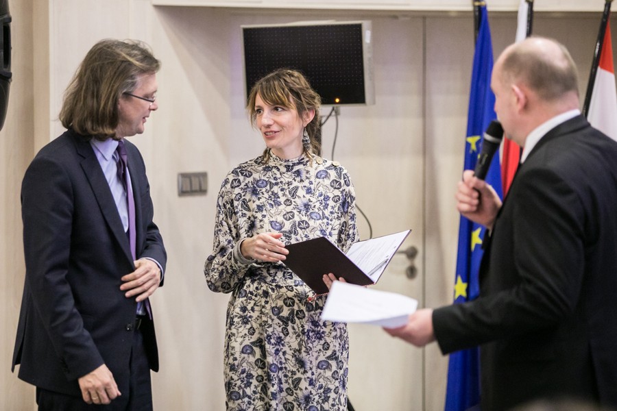 Samorządowcy oraz eksperci i przedstawiciele unijnych instytucji rozmawiają w Toruniu o e-administracji, fot. Andrzej Goiński/UMWKP