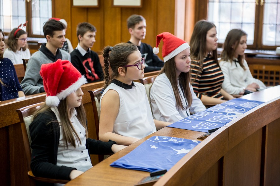 Wizyta młodzieży z astrobazy w Kruszwicy w Urzędzie Marszałkowskim, fot. Łukasz Piecyk