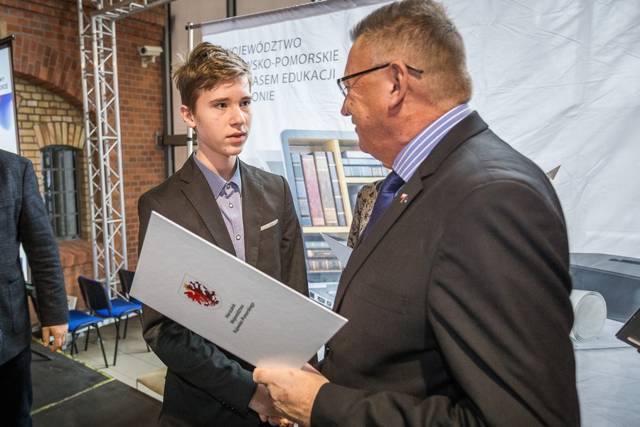 Spotkanie ze stypendystami projektu „Prymus Pomorza i Kujaw”, fot. Szymon Zdziebło/Tarantoga.pl