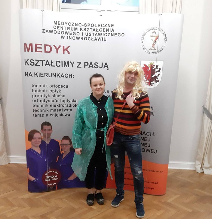 Uczniowie Medyka-autorzy skeczu o profilaktyce