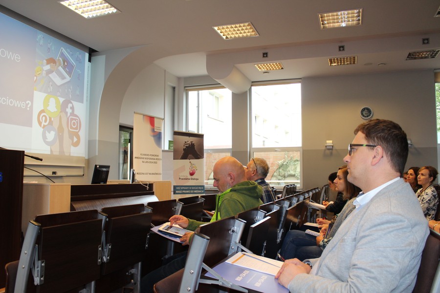 Konferencja pt. „Bezpieczeństwo w sieci – prewencja cyfrowych zagrożeń wieku dorastania”, fot. materiały własne Biura Wsparcia Rodziny i Przeciwdziałania Przemocy