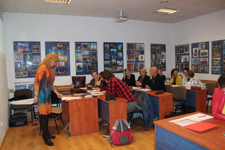 Konferencja pt. „Bezpieczeństwo w sieci – prewencja cyfrowych zagrożeń wieku dorastania”, fot. materiały własne Biura Wsparcia Rodziny i Przeciwdziałania Przemocy