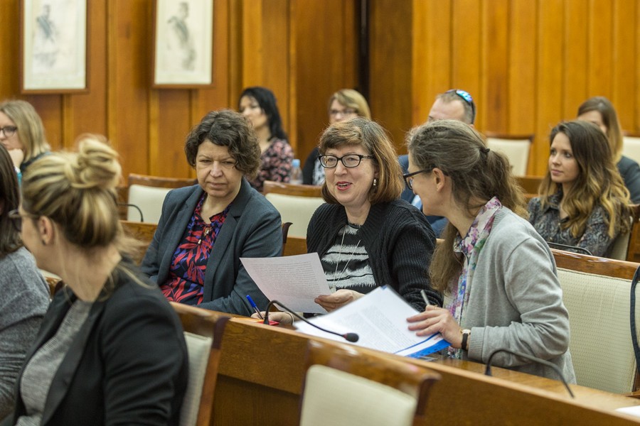 Dyktando dla urzędników samorządowych, fot. Szymon Zdziebło/ www.tarantoga.pl