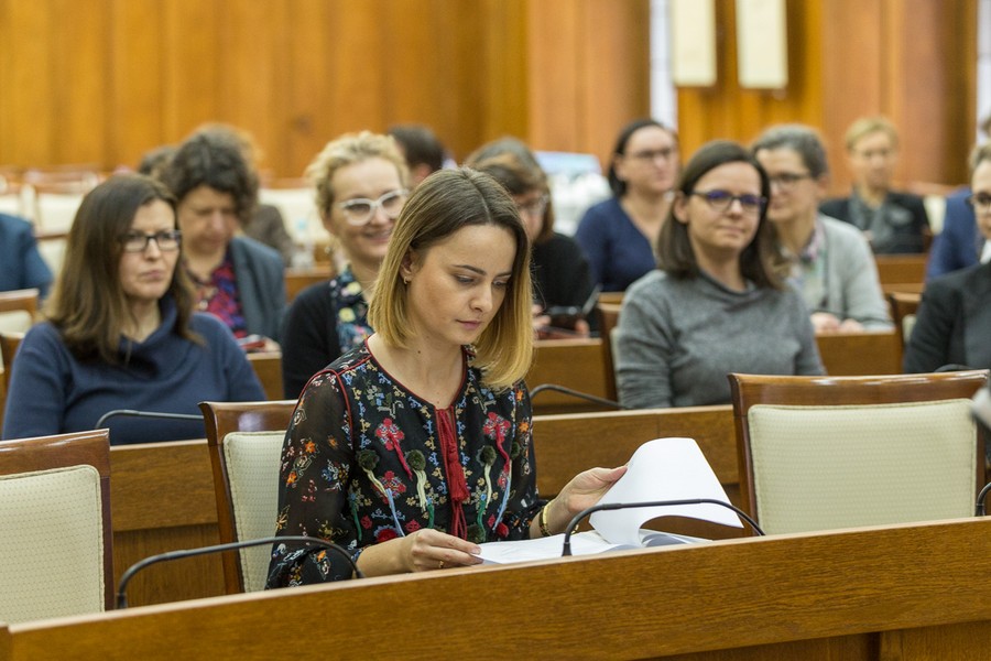 Dyktando dla urzędników samorządowych, fot. Szymon Zdziebło/ www.tarantoga.pl