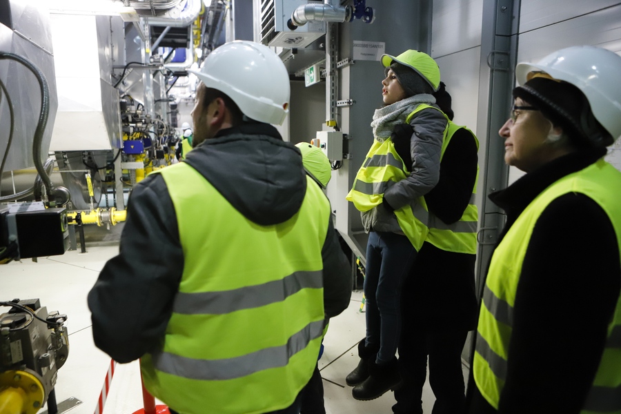 Marszałkowska akcja „Poznaj region z przewodnikiem”. Nocne zwiedzenie elektrociepłowni gazowej PGE Toruń