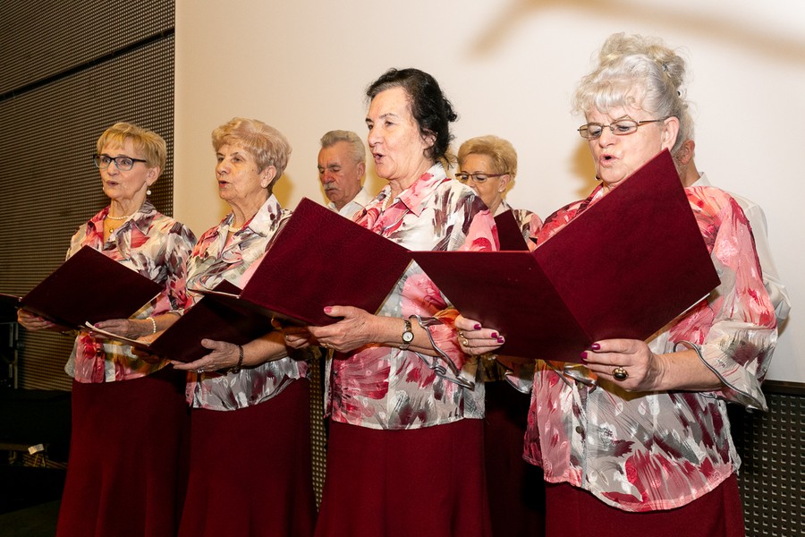 Przekazanie bransoletek życia w Bydgoszczy, fot. Filip Kowalkowski dla UMWKP