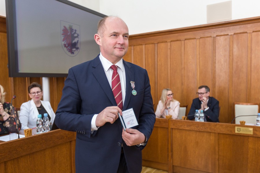 Sesja sejmiku województwa, 15 kwietnia 2019, fot. Szymon Zdziebło/tarantoga.pl dla UMWKP