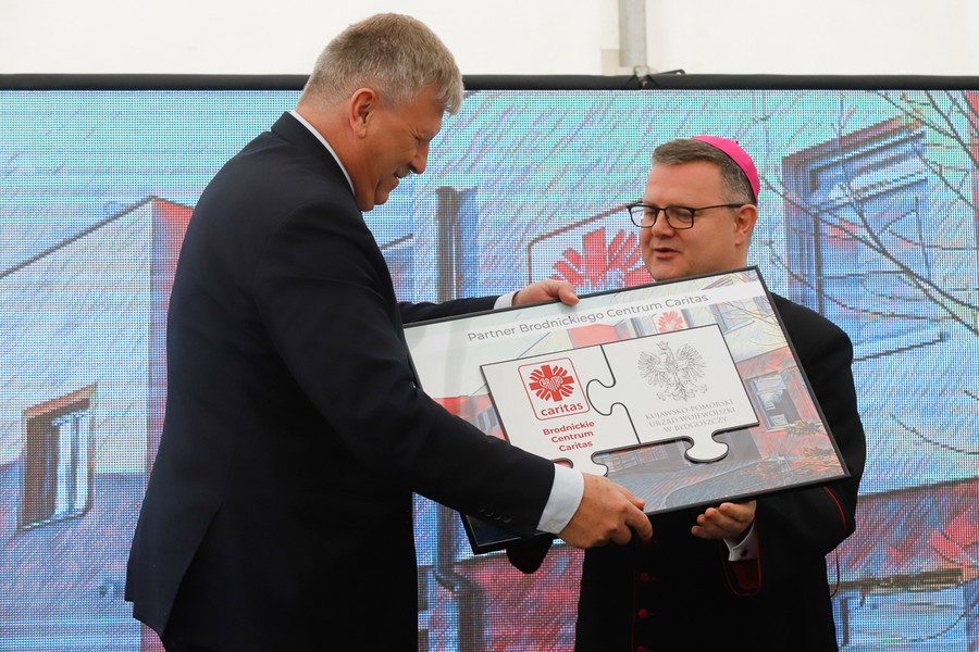 Otwarcie brodnickiego Centrum Caritas po rozbudowie i modernizacji, fot. Mikołaj Kuras dla UMWKP