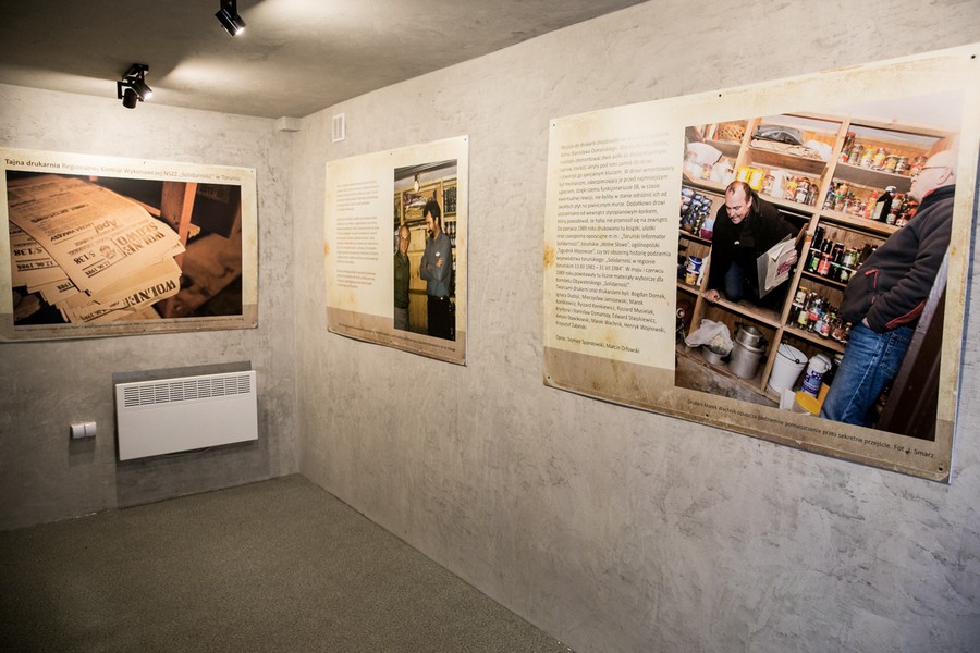 Tajna drukarnia toruńskiej Solidarności – ekspozycja Muzeum Piśmiennictwa i Drukarstwa w Grębocinie, fot. Andrzej Goiński/UMWKP