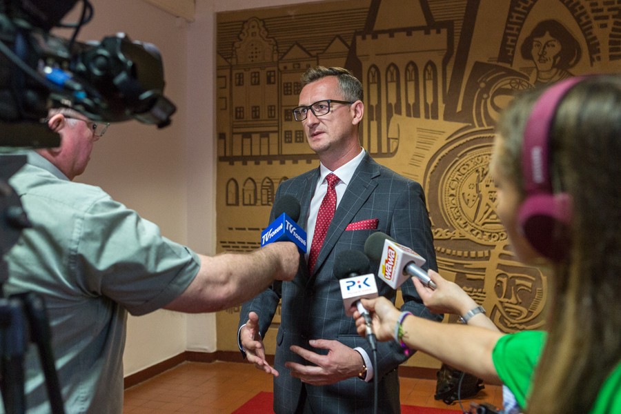 VIII sesja Sejmiku Województwa Kujawsko-Pomorskiego, fot. Szymon Zdziebło/tarantoga.pl