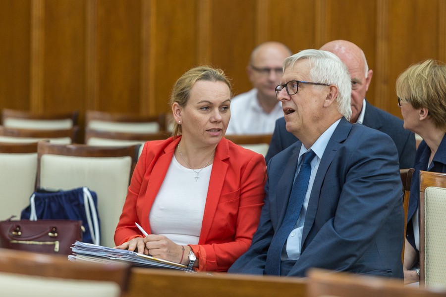 VIII sesja Sejmiku Województwa Kujawsko-Pomorskiego, fot. Szymon Zdziebło/tarantoga.pl