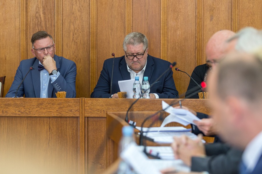 VIII sesja Sejmiku Województwa Kujawsko-Pomorskiego, fot. Szymon Zdziebło/tarantoga.pl