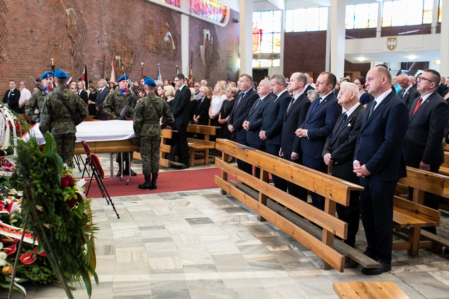 Msza św. i uroczystości pogrzebowe gen. Zbigniewa Nowka, fot. Andrzej Goiński