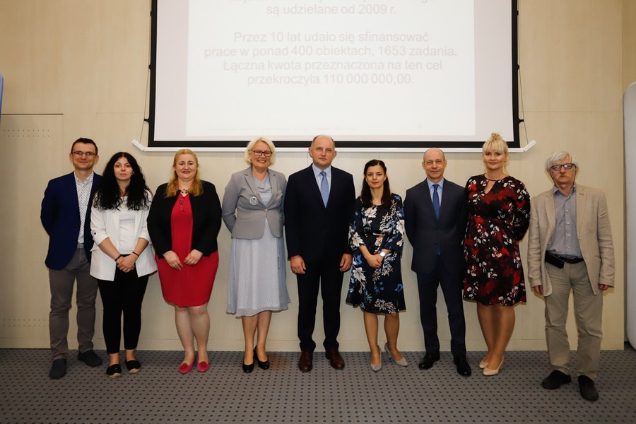 Wręczenie umów na prace w zabytkach, fot. Mikołaja Kuras