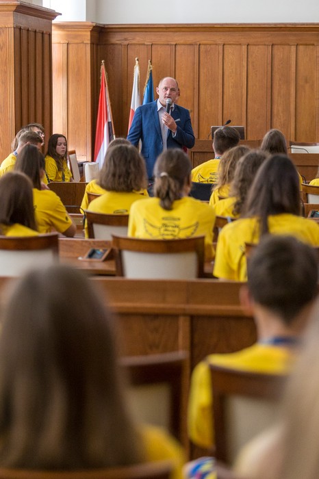 Wizyta stypendystów w Urzędzie Marszałkowskim, fot. Szymon Zdziebło/tarantoga.pl
