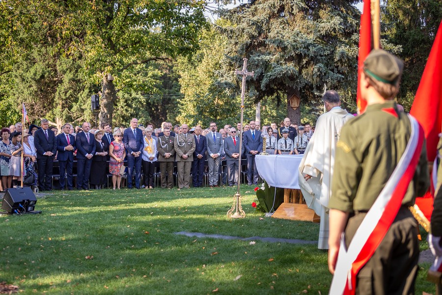 Wojewódzkie obchody 80. rocznicy wybuchu II wojny światowej, fot. Szymon Zdziebło www.tarantoga.pl