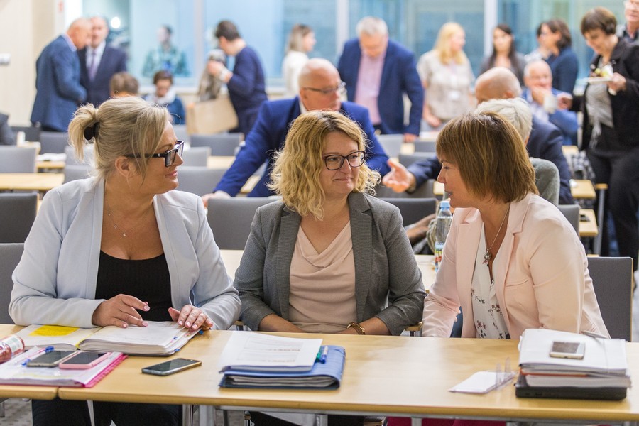 Posiedzenie Komitetu Monitorującego RPO 16 września 2019, fot. Szymon Zdziebło/tarantoga.pl dla UMWKP