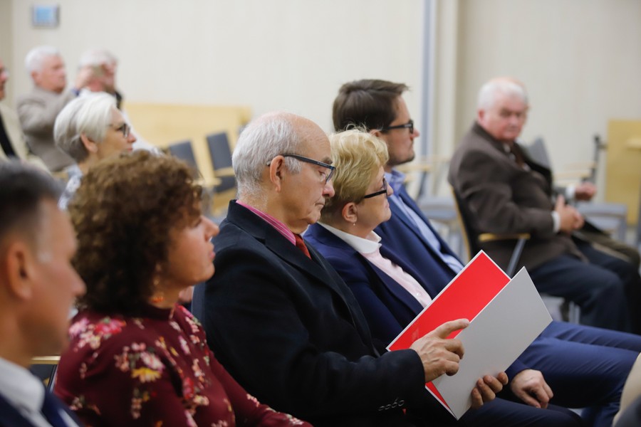 Wizyta kujawsko-pomorskich medalistów 8. Halowych Mistrzostw Świata w Lekkiej Atletyce Masters w Urzędzie Marszałkowskim, fot. Mikołaj Kuras