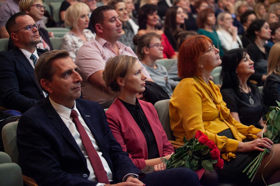 Gala jubileuszowa Zespołu Szkół nr 33 w Bydgoszczy, fot. Filip Kowalkowski