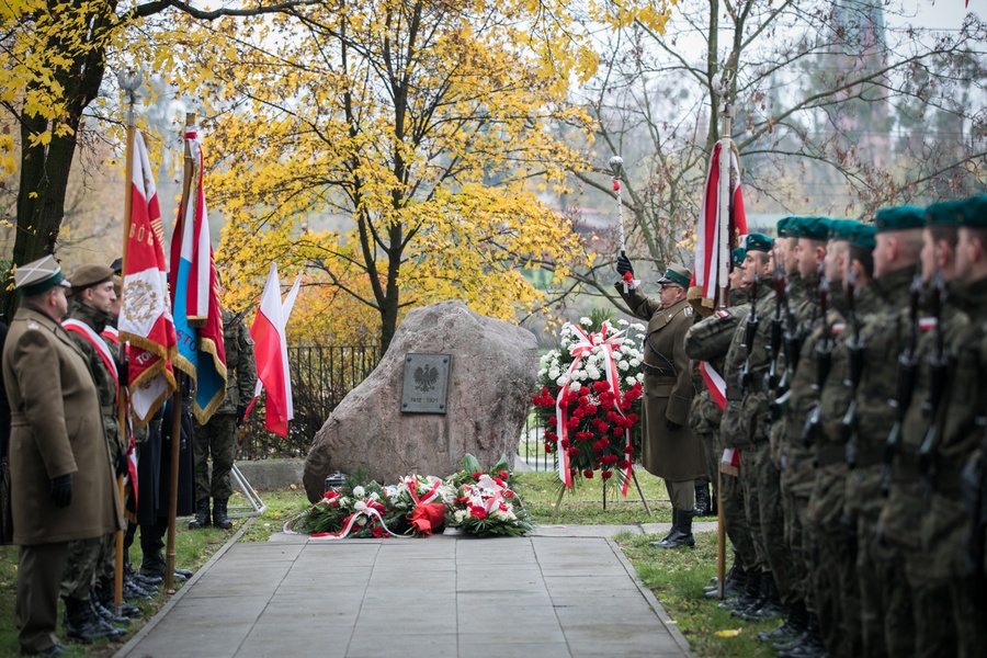Toruńskie uroczystości 101. rocznicy odzyskania niepodległości przez Polskę , fot. Andrzej Goiński