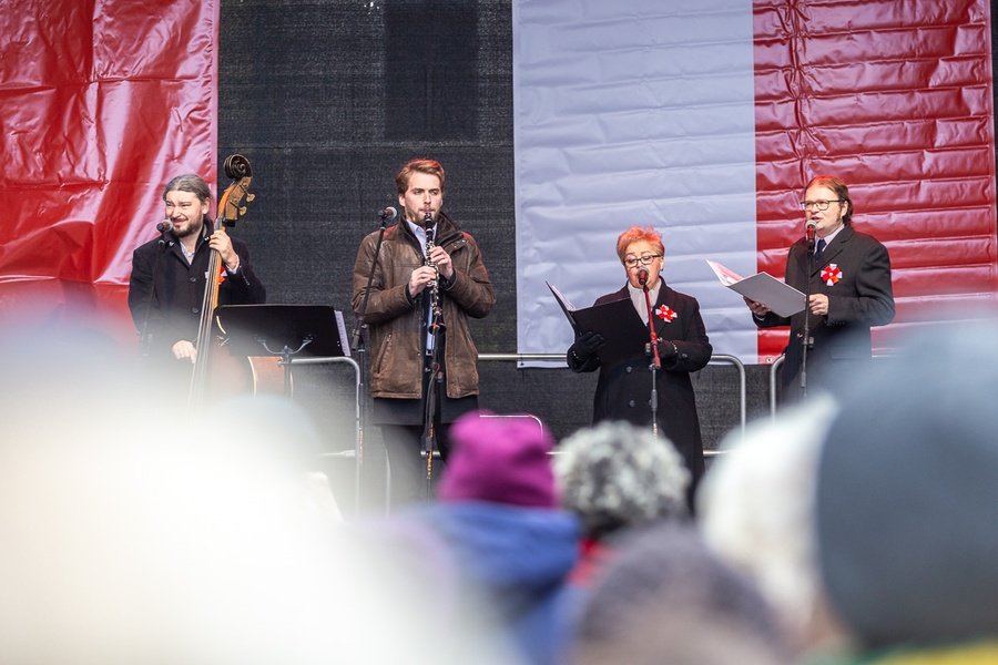 Toruńskie uroczystości 101. rocznicy odzyskania przez Polskę niepodległości, fot. Szymon Zdziebło/tarantoga.pl