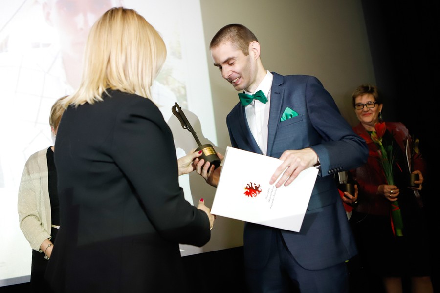 Gala Stalowych Aniołów w toruńskim CSW, fot. Mikołaj Kuras dla UMWKP