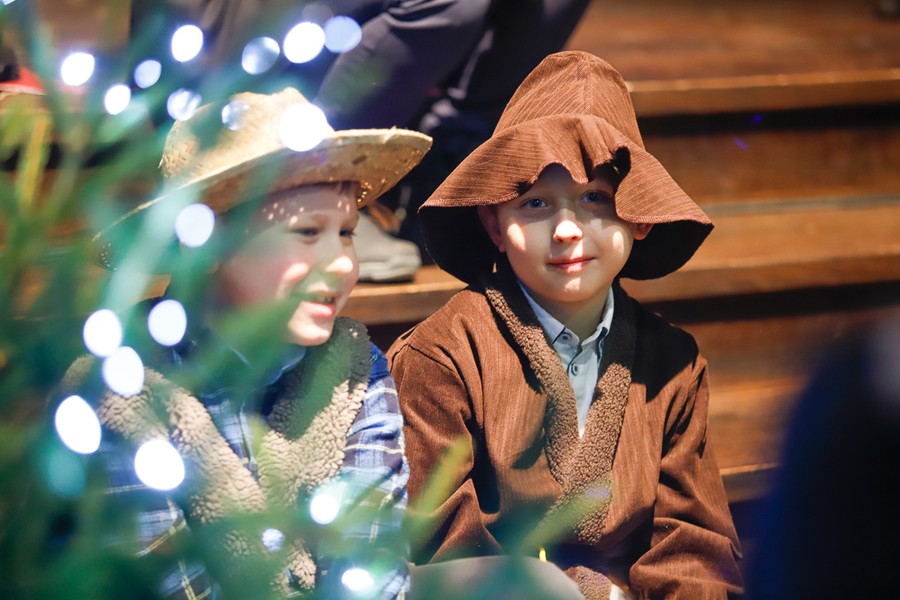 Jasełka w wykonaniu uczniów Szkoły Podstawowej Księży Pallotynów w Chełmnie, fot. Mikołaj Kuras