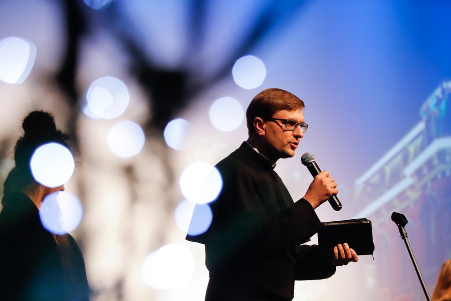 Jasełka w wykonaniu uczniów Szkoły Podstawowej Księży Pallotynów w Chełmnie, fot. Mikołaj Kuras