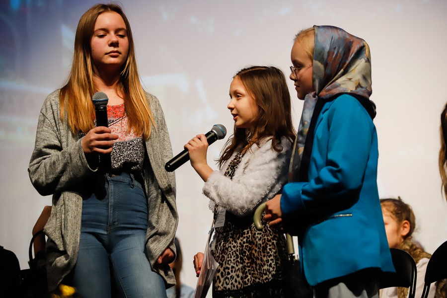 Jasełka w wykonaniu uczniów Szkoły Podstawowej Księży Pallotynów w Chełmnie, fot. Mikołaj Kuras