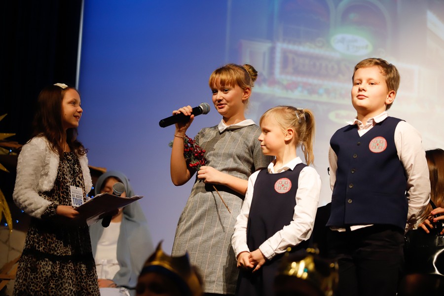 Jasełka w wykonaniu uczniów Szkoły Podstawowej Księży Pallotynów w Chełmnie, fot. Mikołaj Kuras
