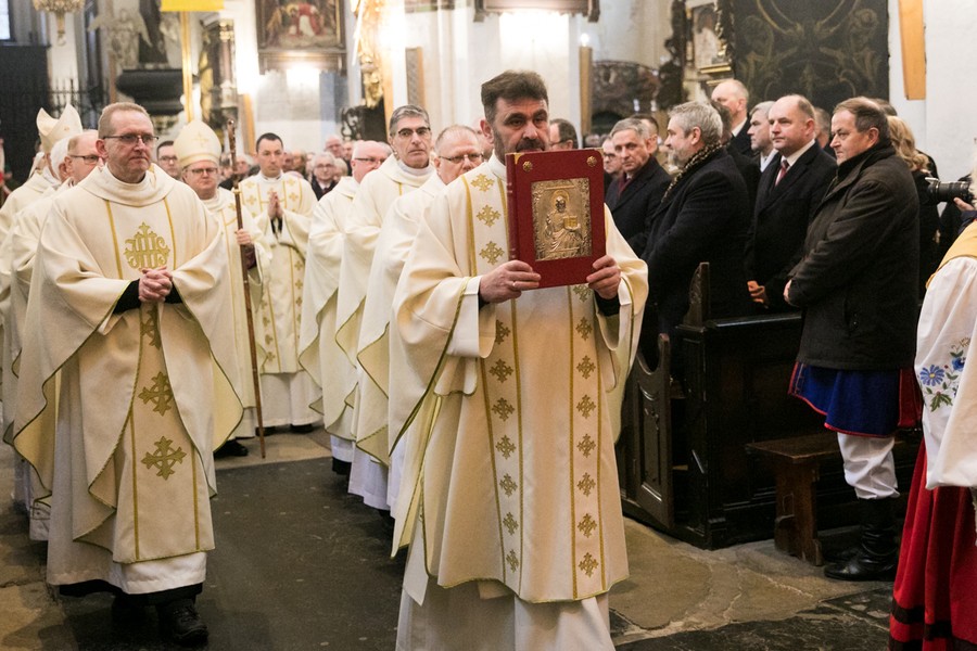 Uroczysta msza św. w intencji Ojczyzny, fot. Andrzej Goiński/UMWKP