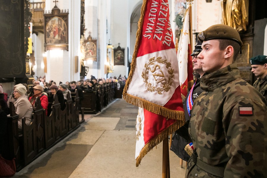 Uroczysta msza św. w intencji Ojczyzny, fot. Andrzej Goiński/UMWKP