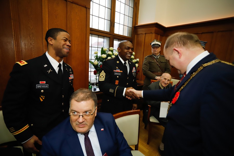 Uroczysta wspólna sesja sejmików województw kujawsko-pomorskiego i pomorskiego, fot Mikołaj Kuras dla UMWKP