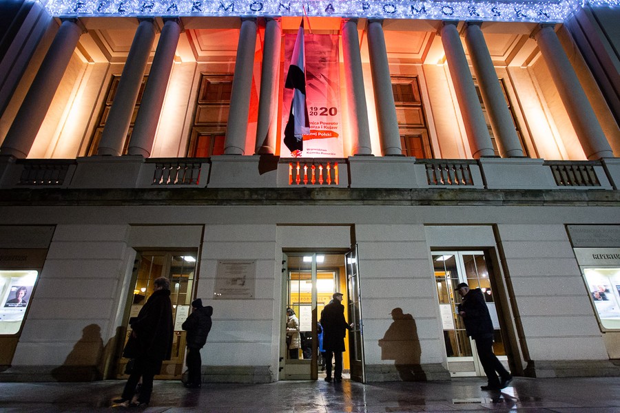 Koncert w 100-lecie powrotu Pomorza i Kujaw do wolnej Polski w bydgoskiej Filharmonii Pomorskiej, fot. Filip Kowalkowski dla UMWKP