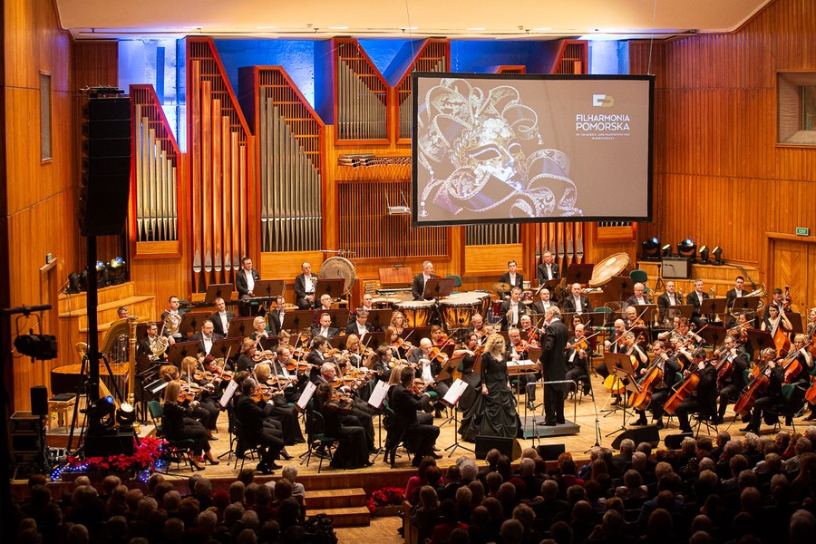 Koncert w 100-lecie powrotu Pomorza i Kujaw do wolnej Polski w bydgoskiej Filharmonii Pomorskiej, fot. Filip Kowalkowski dla UMWKP