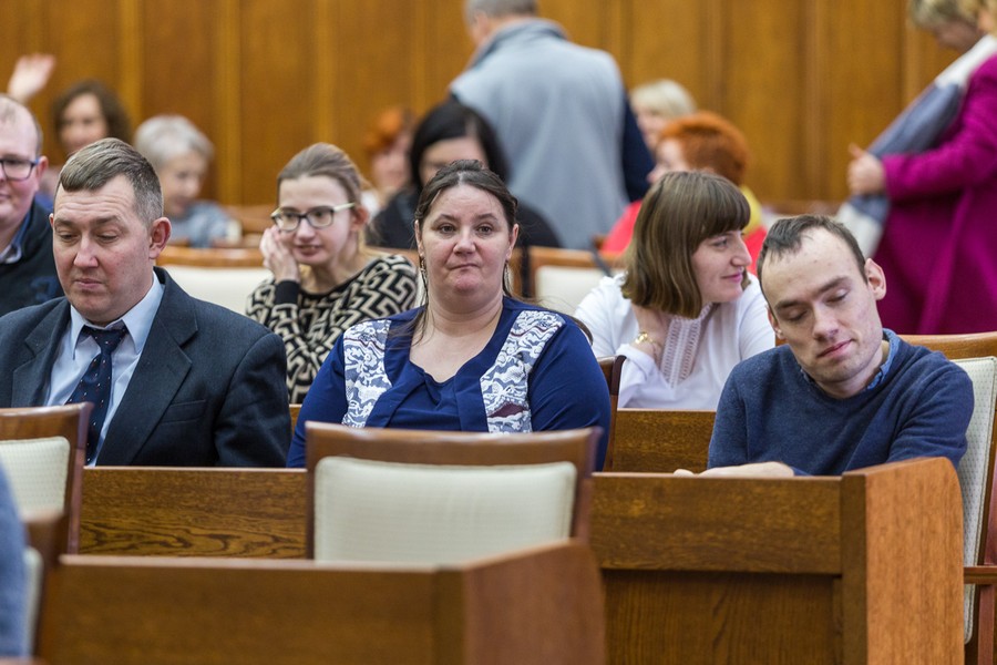XI Sesja Osób Niepełnosprawnych, fot. Szymon Zdziebło www.tarantoga.pl dla UMWKP