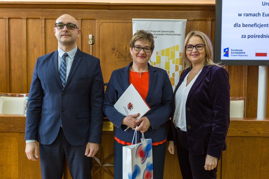 Uroczyste wręczenie umów o dofinansowanie projektów wybranych przez Lokalną Grupę Działania Pałuki – Wspólna Sprawa i Lokalną Grupę Działania Inowrocław, fot. Szymon Zdziebło www.tarantoga.pl